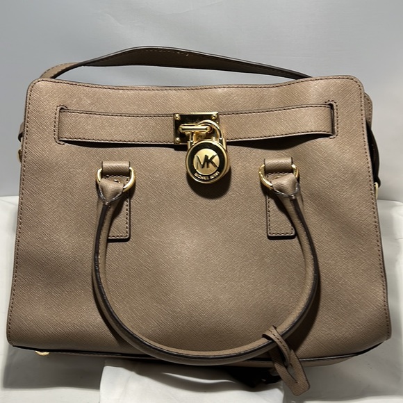 Michael kors bag - Picture 4 of 4